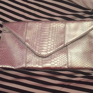 Silver Clutch